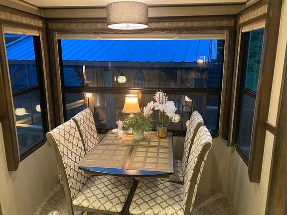 5th image of 55 Mountain Rd