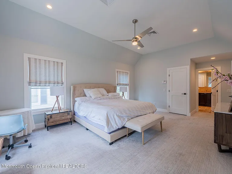 623 Brooklyn Blvd — Photo 23