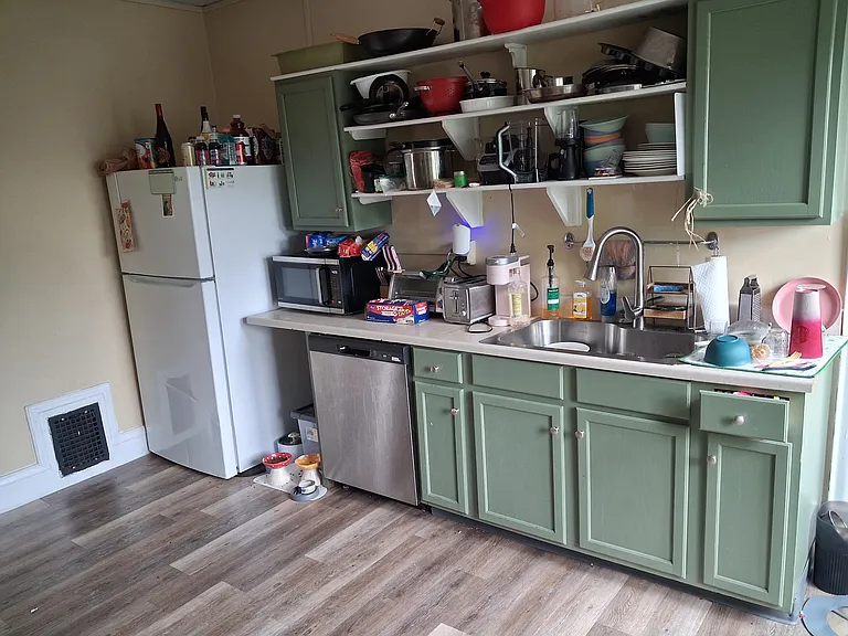 2401 Fairview Ave #2 — Photo 15