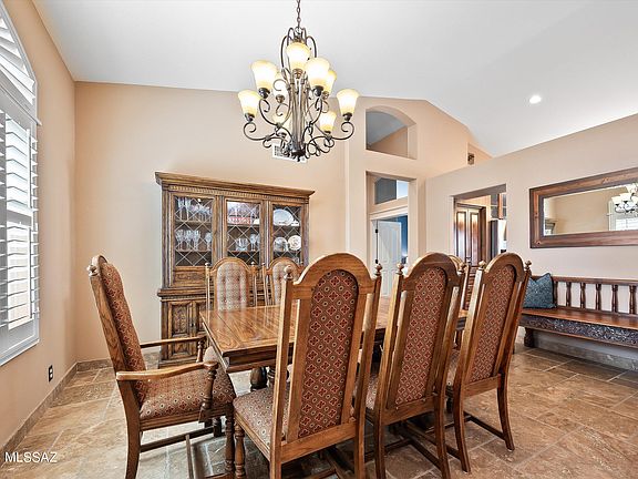 3rd image of 12988 N Pioneer Way
