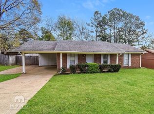 6430 Lynnfield Rd, Horn Lake, MS 38637