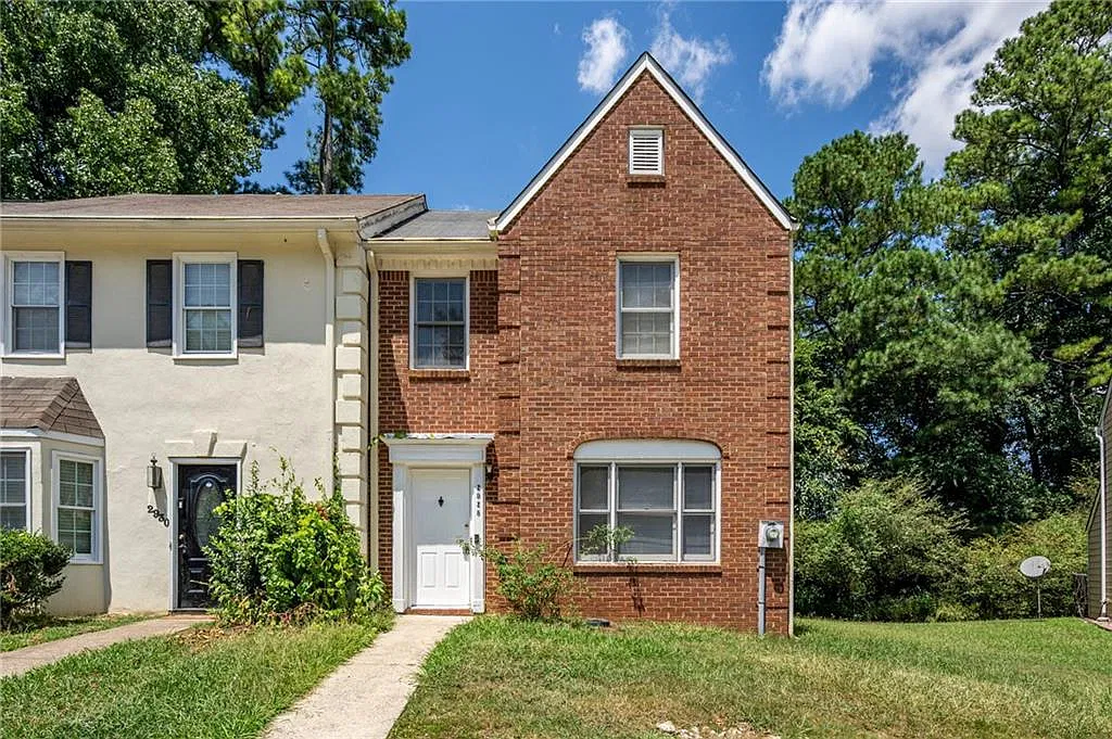 2928 Governors Ct — Photo 1
