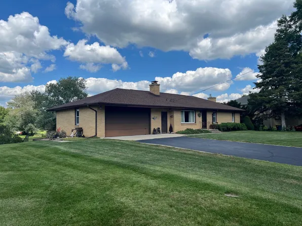 11224 Ventura Blvd, Machesney Park, IL 61115