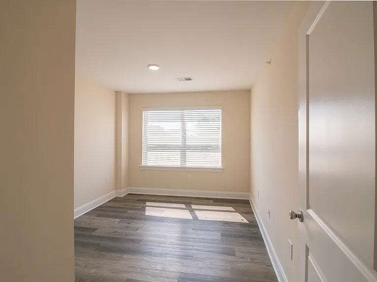 1664 Stuyvesant Ave #305 — Photo 16