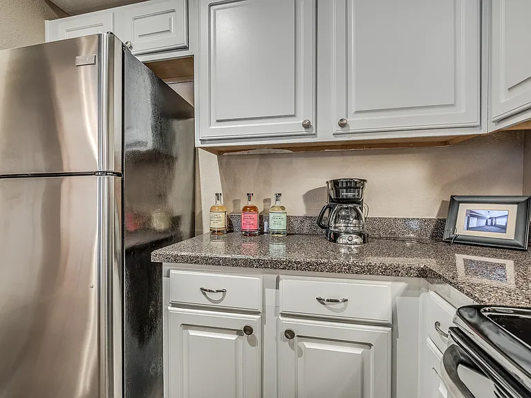Creighton - 2 Bed / 2 Bath - 1,132 Sq.Ft.