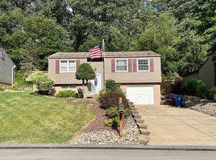 457 Tivoli Rd, Pittsburgh, PA 15239