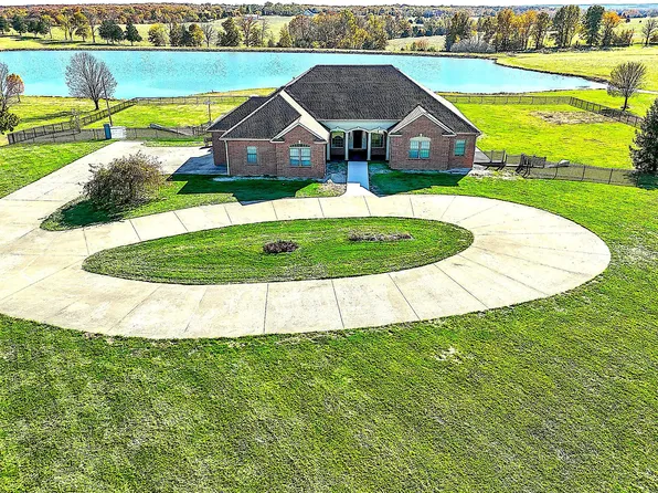 11295 N Rte E, Harrisburg, MO 65256