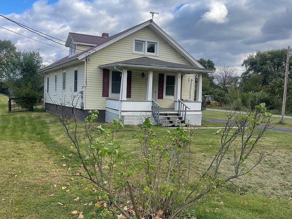 2nd image of 76 Martha Dr