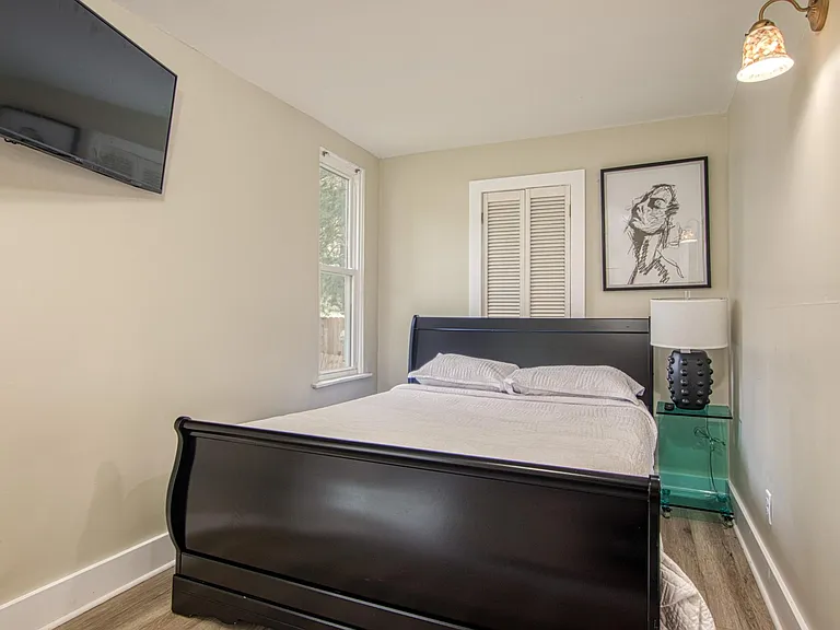 1102 White Ave NW — Photo 18