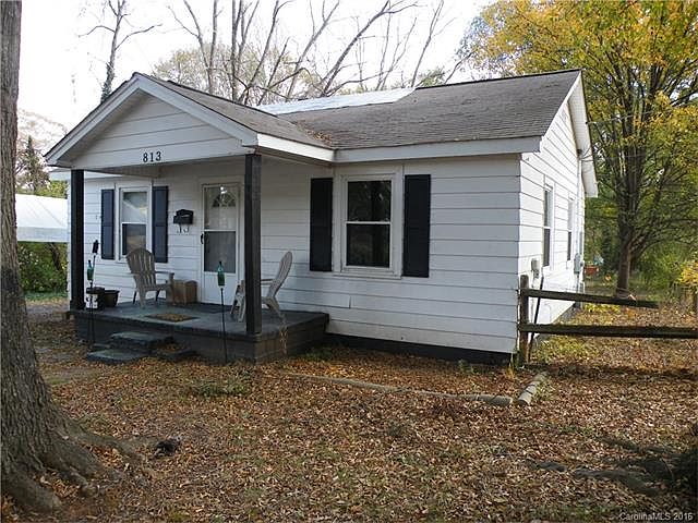 2nd image of 813 Walnut St