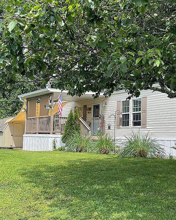 1st image of 8833 Cherlee Dr