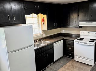 2304 3rd St APT 3, Dalton, GA 30721