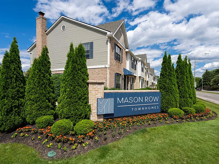 Mason Row Townhomes — Photo 25