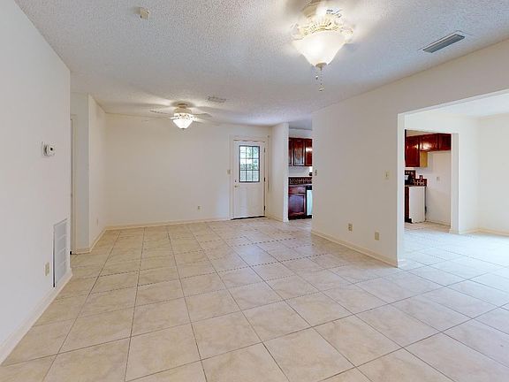 3rd image of 2741 Sanibel Pl