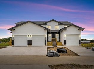 3114 Gingko Ln #3114, Muscatine, IA 52761