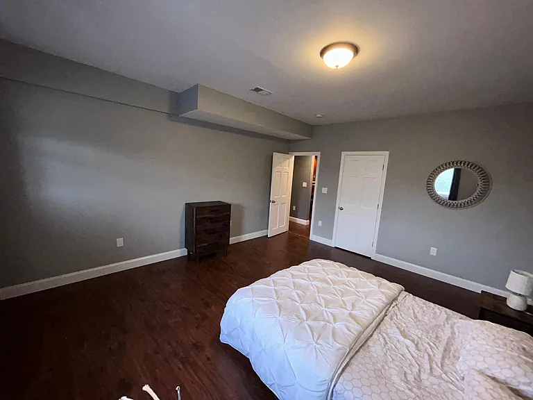 26 Bessom St #3 — Photo 20