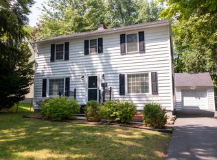 32 Evalon Rd, New Hartford, NY 13413