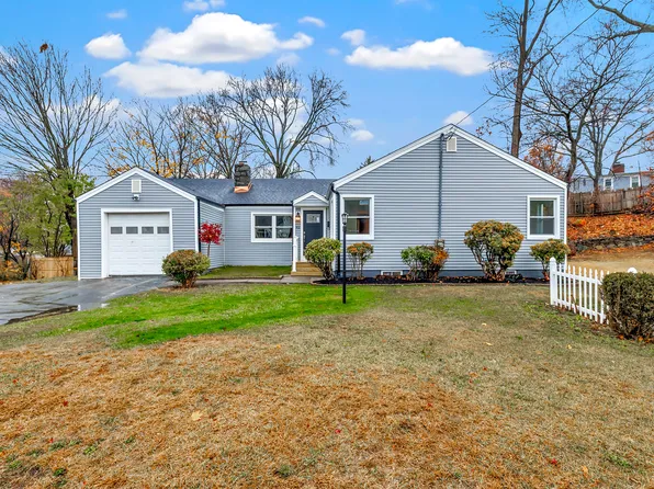 82 Powell Terrace, Bridgeport, CT 06604