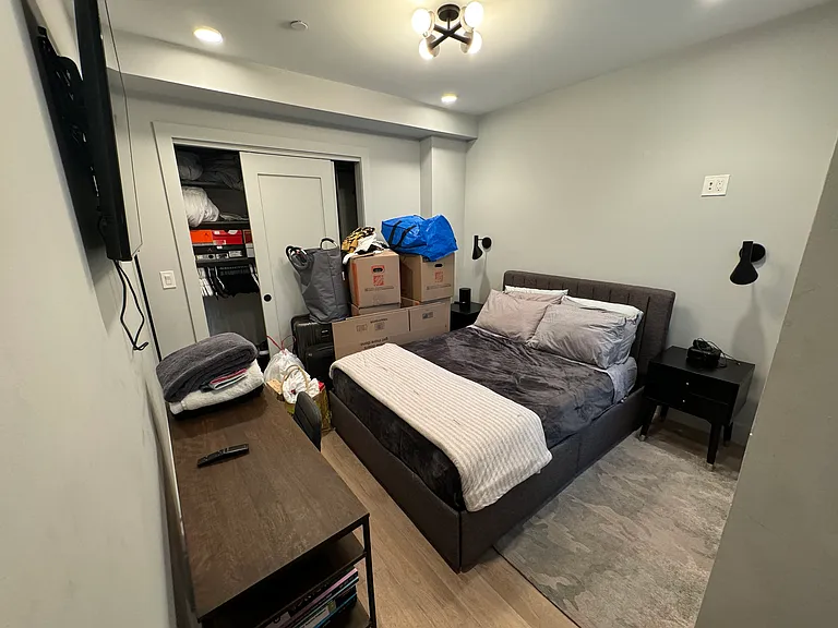 646 Newton Pl NW #201 — Photo 3