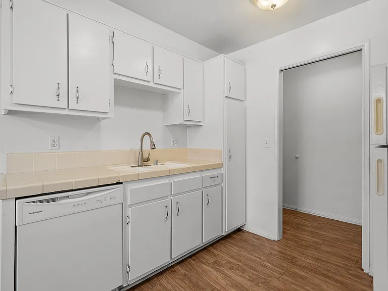 8617 Lake Murray Blvd #8 — Photo 4