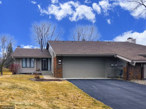 9412 Woodbridge Rd, Bloomington, MN 55438