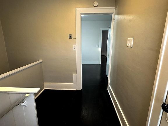 5th image of 1208 E Bowman St