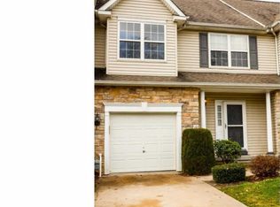 167 Hidden Dr, Blackwood, NJ 08012