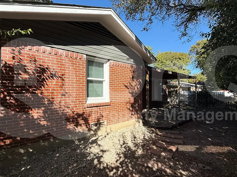 4014 Sun Valley Dr — Photo 14