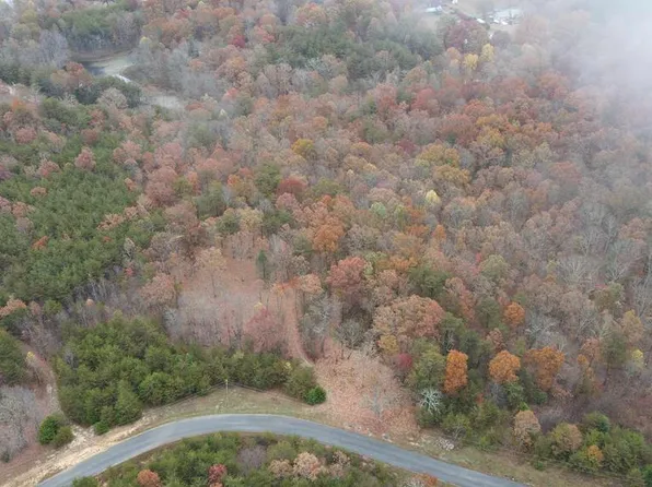 4.84 Meadow Ln, Spencer, TN 38585