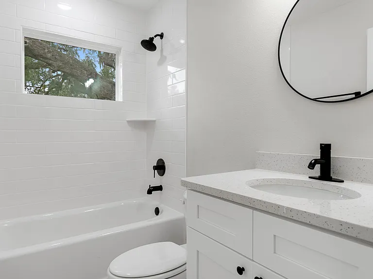 4865 E Princeton Ln — Photo 18