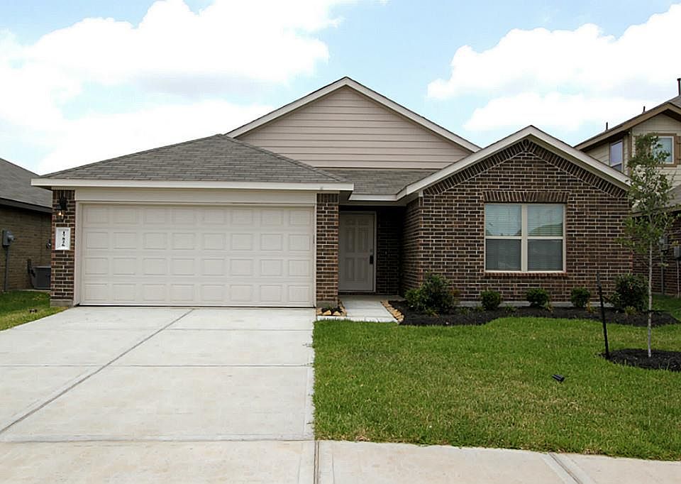 1st image of 17826 Auburn Heights Trl