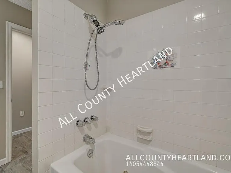 1528 Apollo Rd — Photo 14
