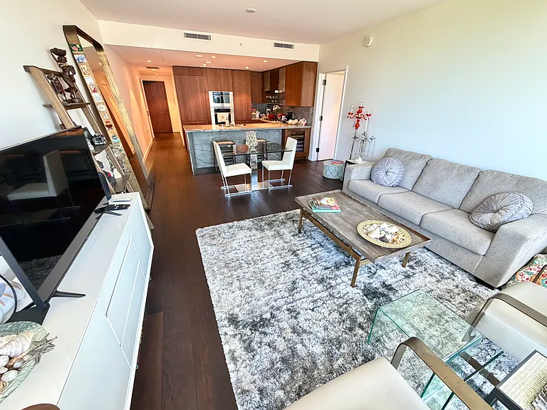 1100 Ala Moana Blvd #700 — Photo 5