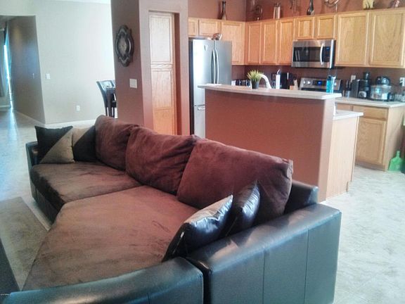 5th image of 5536 W Saint Anne Ave