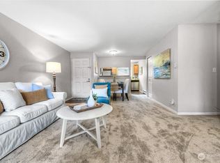 1138 N 198th St UNIT D303, Shoreline, WA