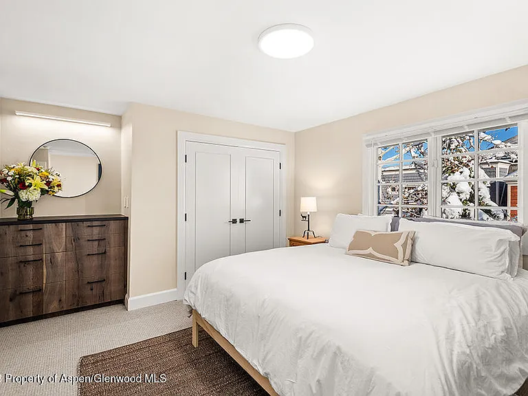 631 S Galena St #11 — Photo 10