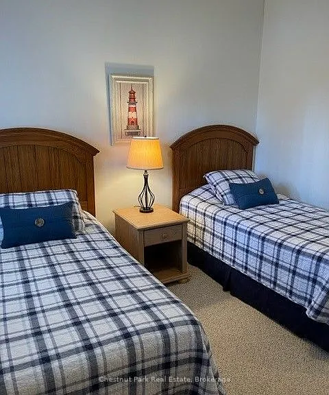 684 Johnston Park Ave — Photo 13