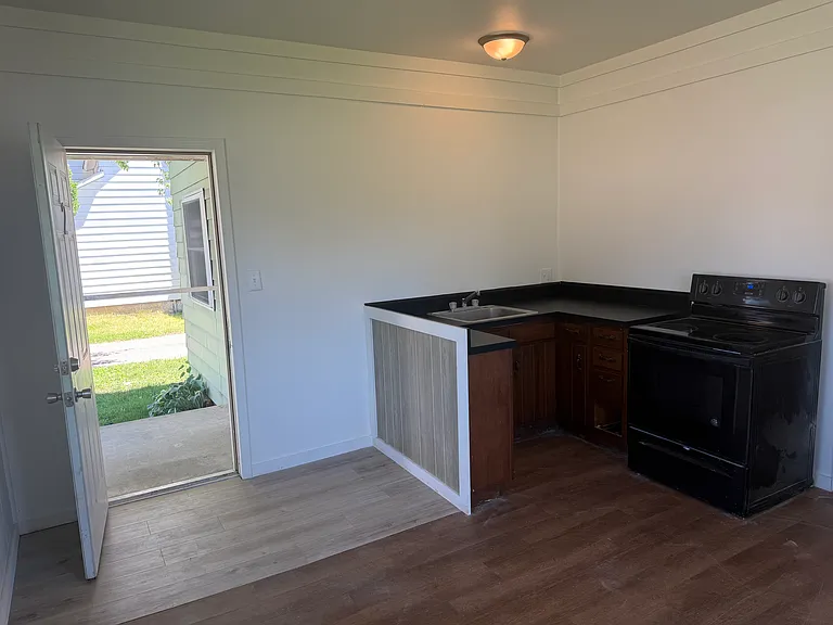 409 N Dolan Dr #2 — Photo 2