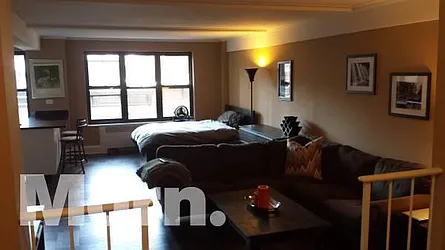 Rented by Mdrn Residential