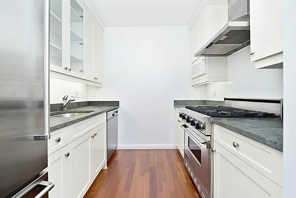 Rented by Keller Williams NYC | media 41