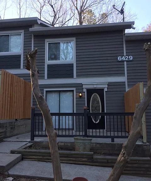Front of Unit C