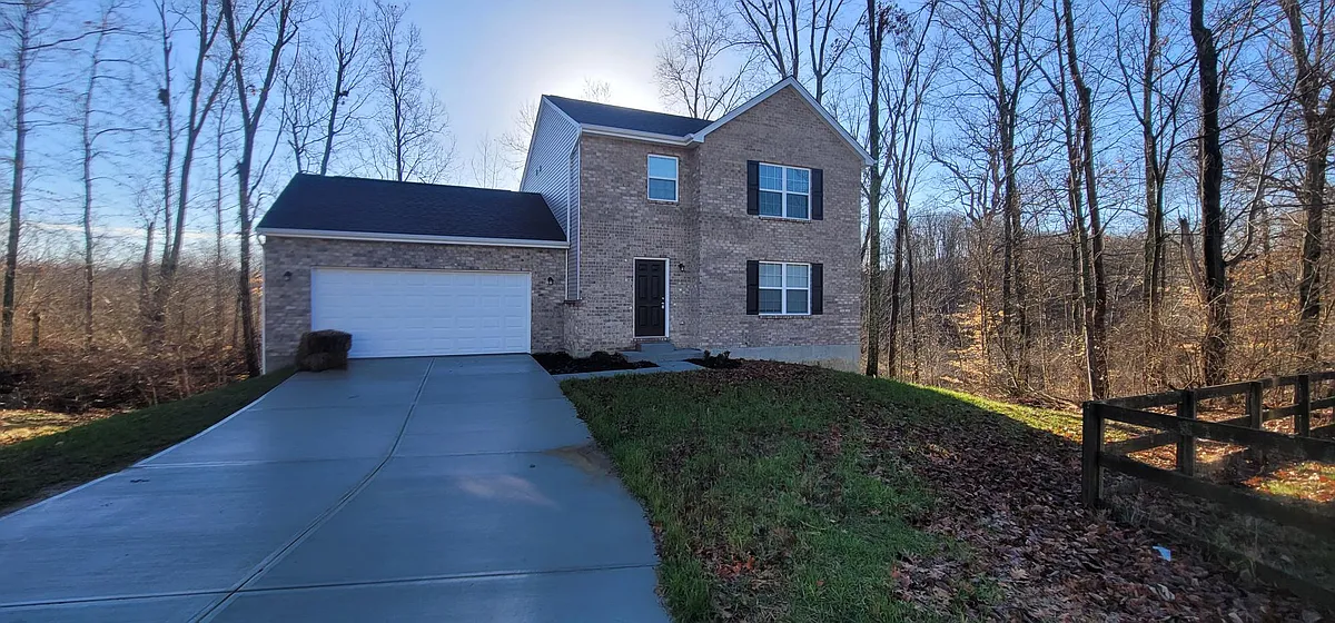 Floor plan 7020 Lucia Dr Burlington KY 41005