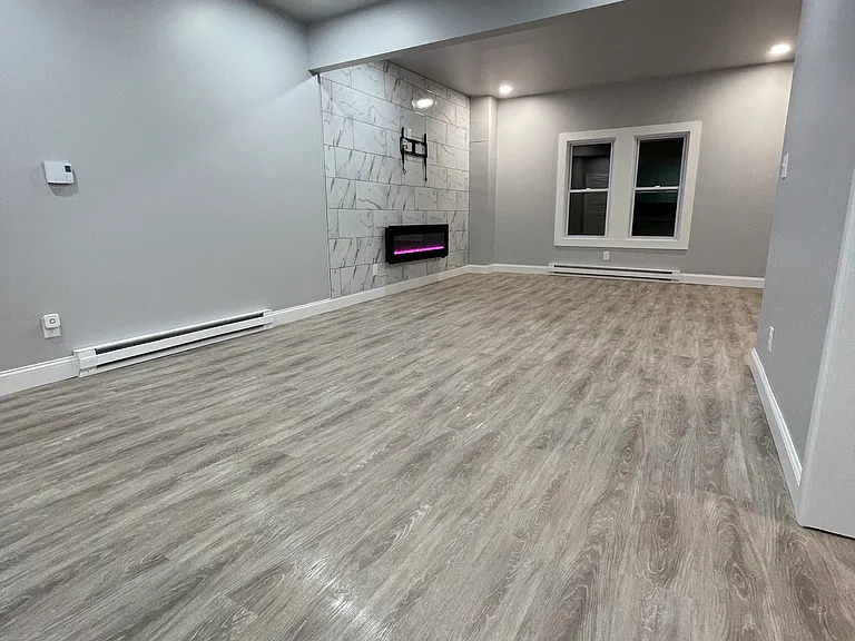 82 Clinton St #3 — Photo 7