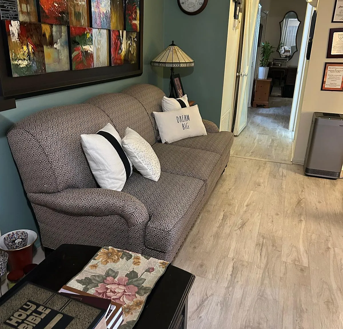 1 bed, 1.5 bath, 800 sqft, $1,200 — Photo 3