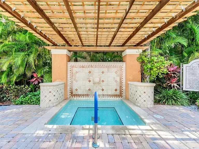 780 S Sapodilla Ave #210 — Photo 22