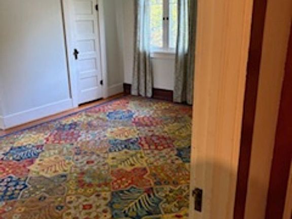 3rd image of 1050 W 5th Ave
