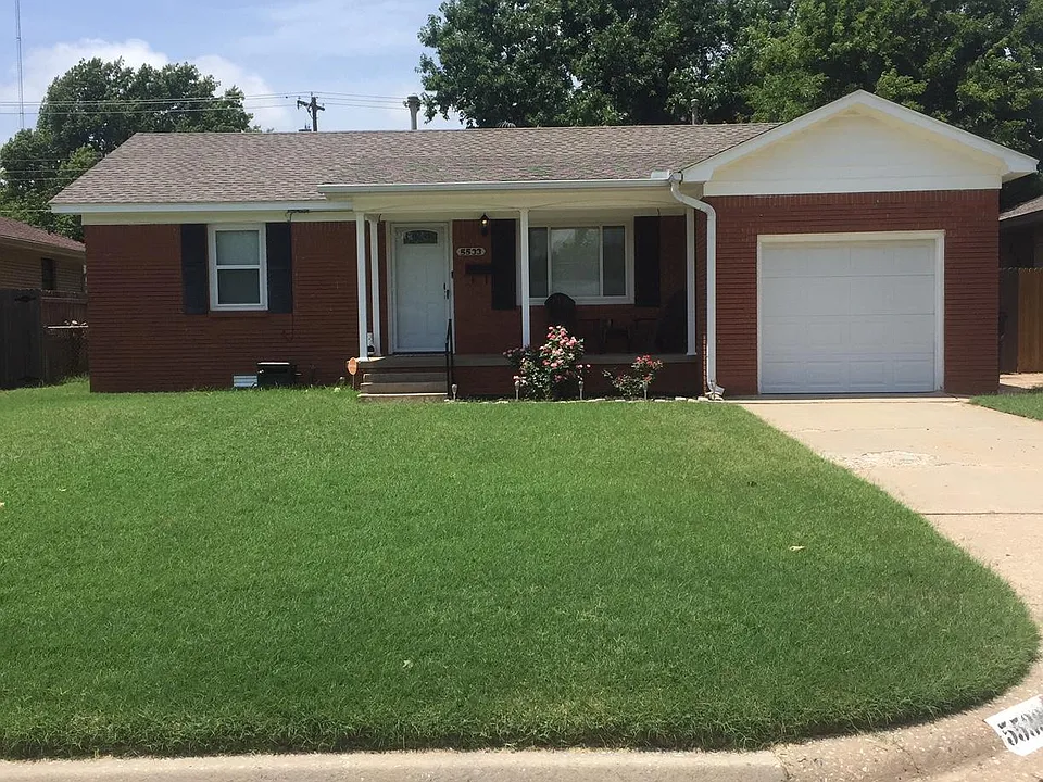 5533 N Shawnee Ave