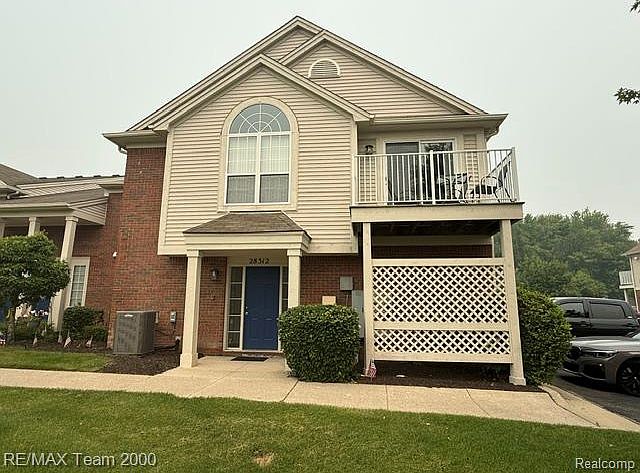 1st image of 28312 Adler Park Dr S