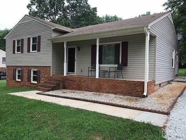 1st image of 327 Woodland Dr