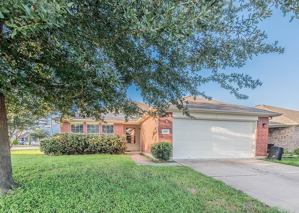 1st image of 6542 Floral Glen Ln